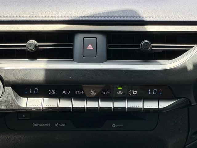 Used 2021 Lexus UX 250h w/ Accessory Package (Z2) AWD/4WD image 18