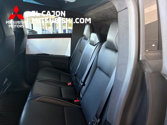 Used 2024 Tesla Cybertruck AWD Crew Cab image 12