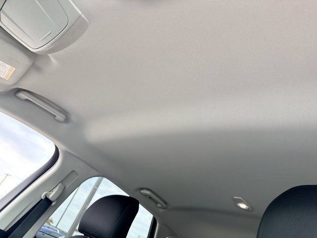 Used 2017 Ford Edge SE AWD/4WD image 21