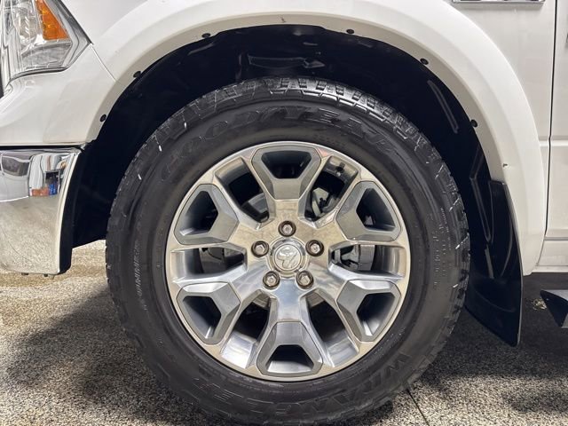 Used 2019 RAM 1500 Laramie w/ Convenience Group image 4
