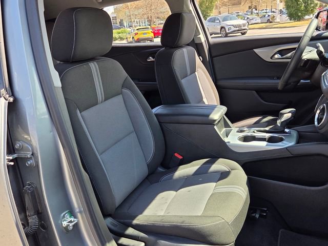 Used 2025 Chevrolet Blazer LT image 18