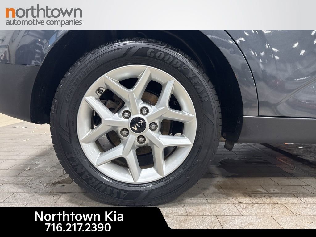 Certified 2020 Kia Soul S image 24