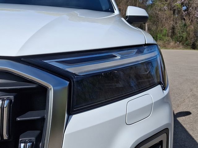 Used 2025 Audi Q7 3.0T Premium Plus image 11