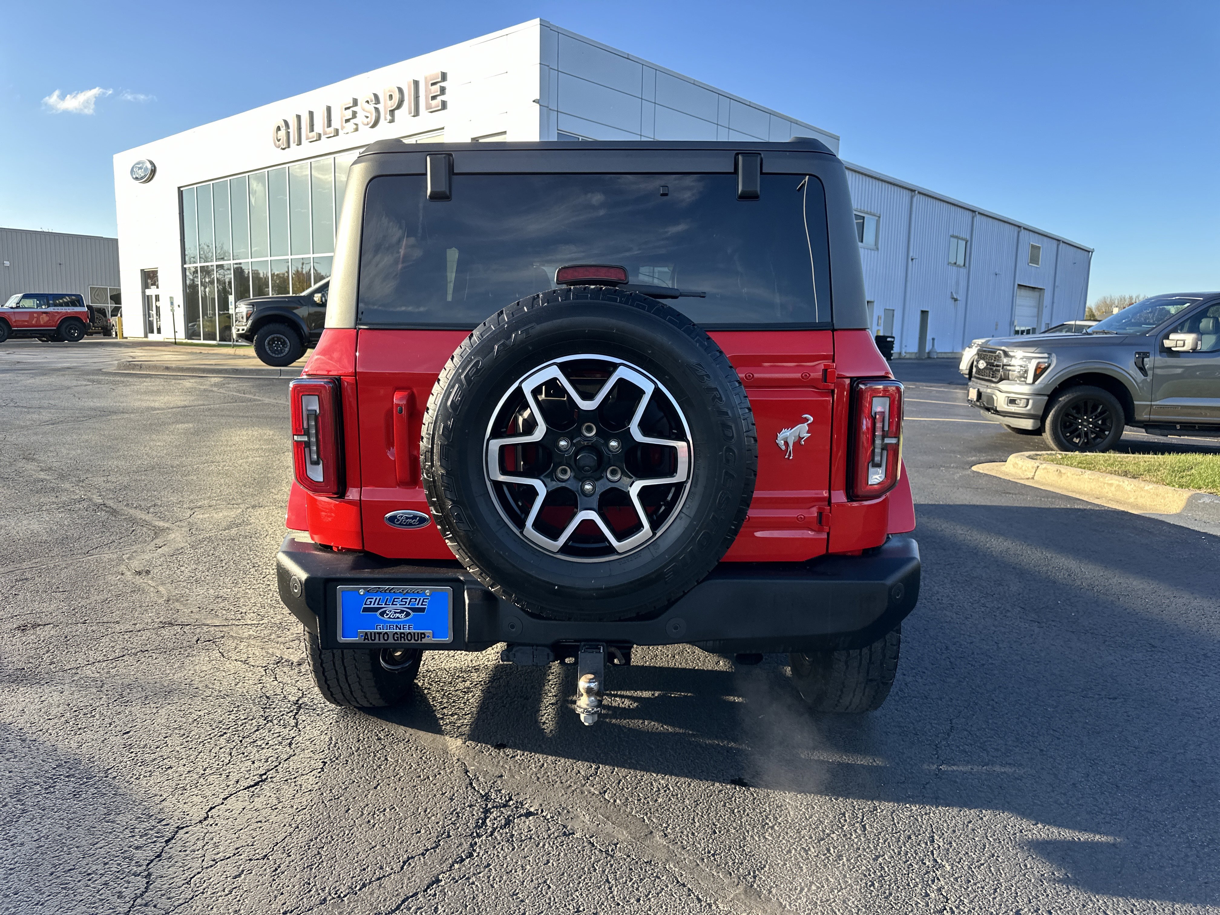 Used 2023 Ford Bronco Outer Banks image 4