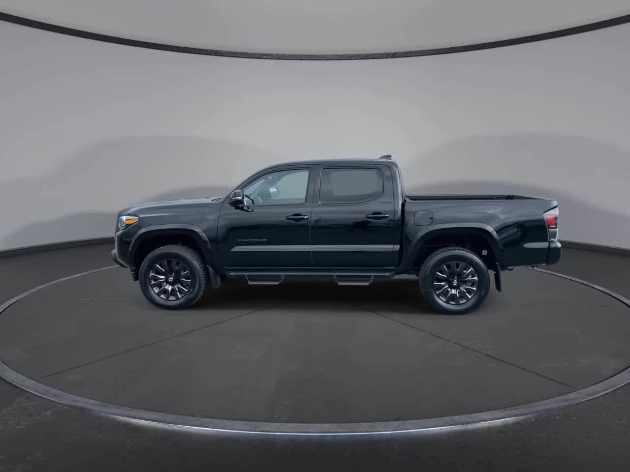 Certified 2023 Toyota Tacoma Limited w/ Nightshade Package AWD/4WD image 5