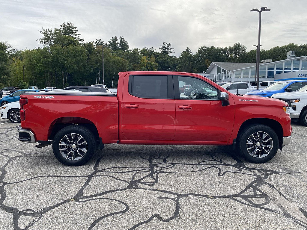 Certified 2023 Chevrolet Silverado 1500 LT AWD/4WD image 10