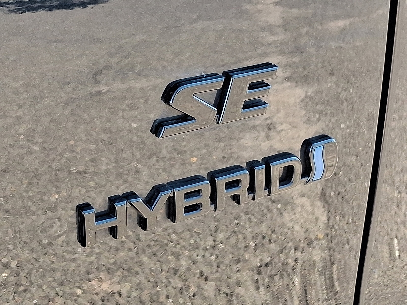 Used 2024 Toyota Corolla Cross AWD Hybrid image 33