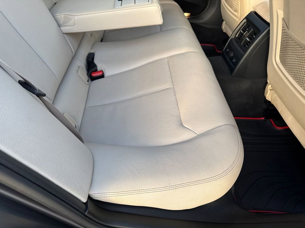 Used 2014 BMW 328i xDrive Sedan image 23