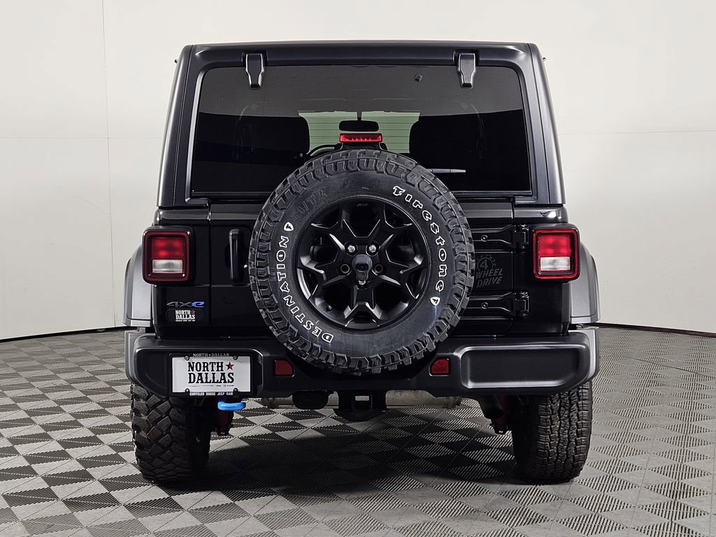 Used 2023 Jeep Wrangler Unlimited image 3