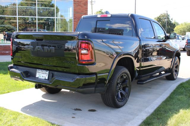 Used 2025 RAM 1500 Big Horn AWD/4WD image 38