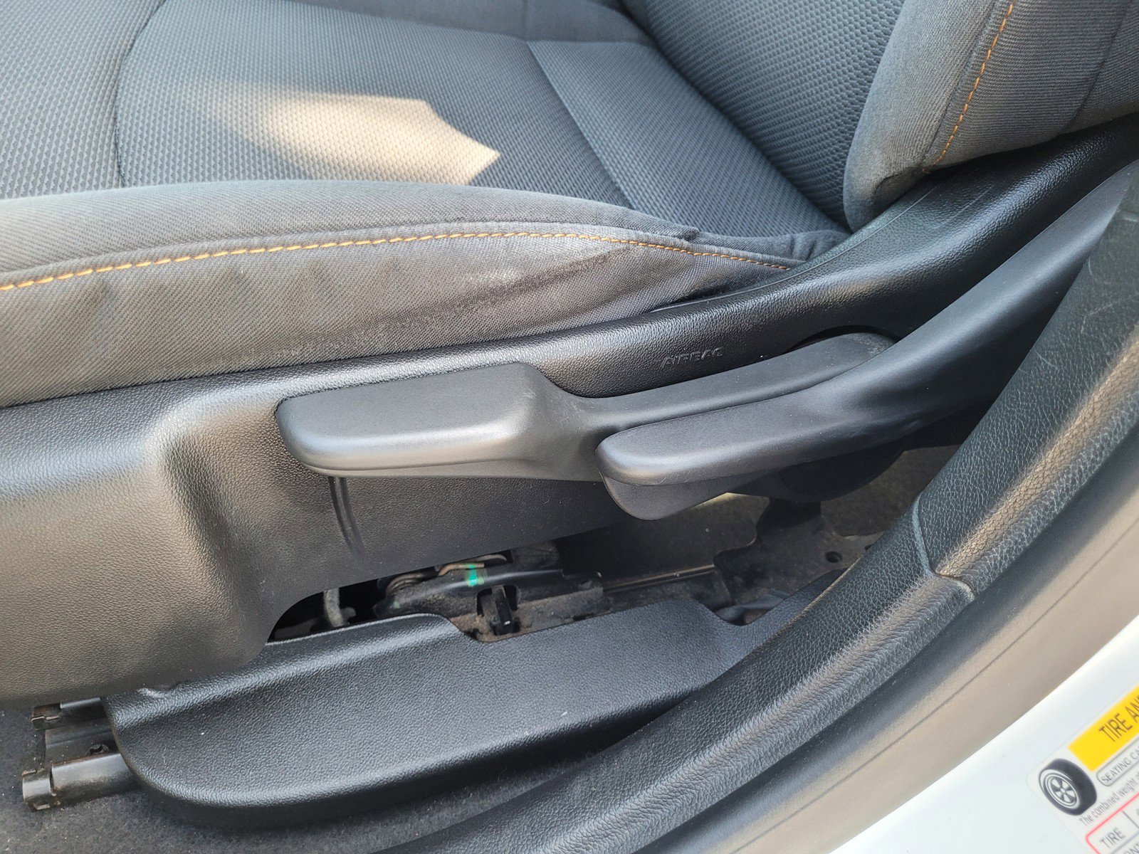 Used 2018 Chevrolet Cruze LS image 11