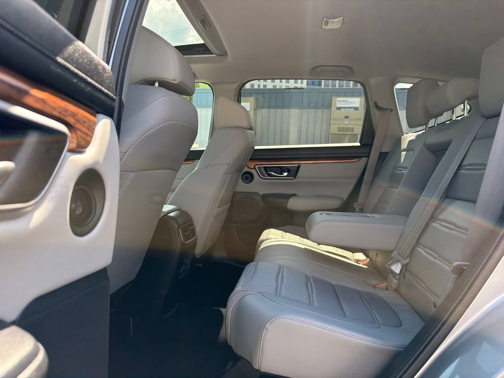 Used 2018 Honda CR-V Touring image 18