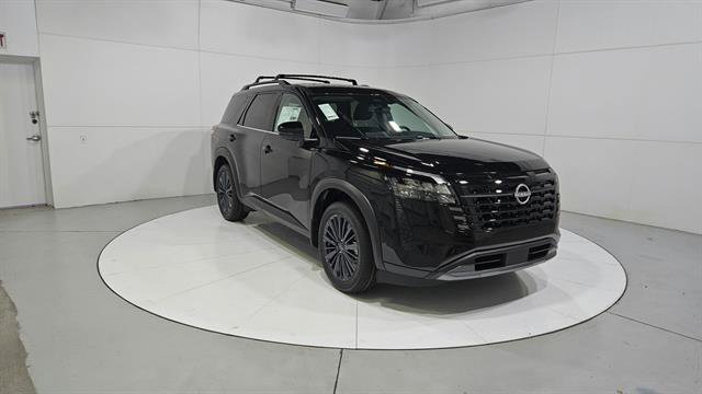 New 2026 Nissan Pathfinder SL w/ SL Premium Package
