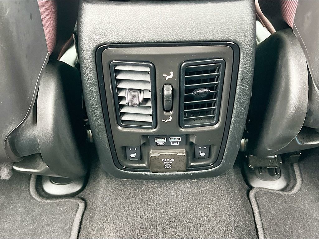 Certified 2024 Dodge Durango GT image 26