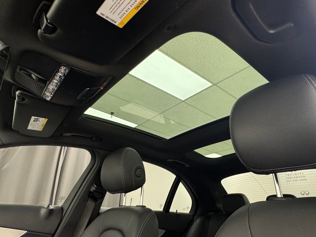 Used 2021 Mercedes-Benz C 300 Sedan image 34