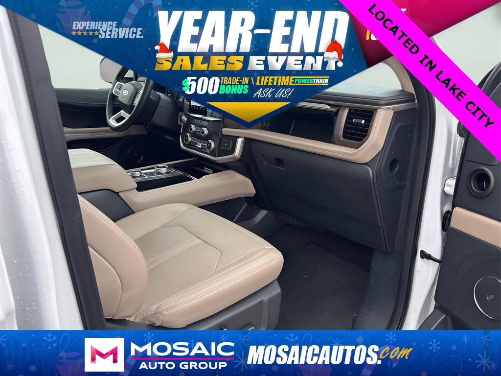 Used 2024 Ford Expedition Max Limited image 11