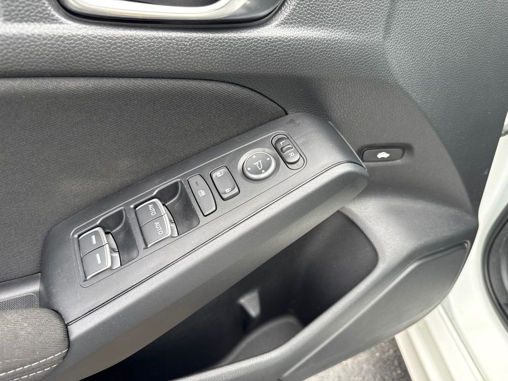 Certified 2025 Honda Civic Sport image 18