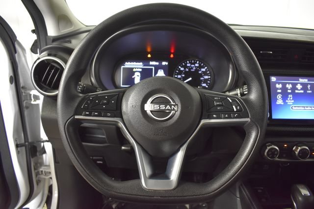 Used 2024 Nissan Kicks SV FWD image 13
