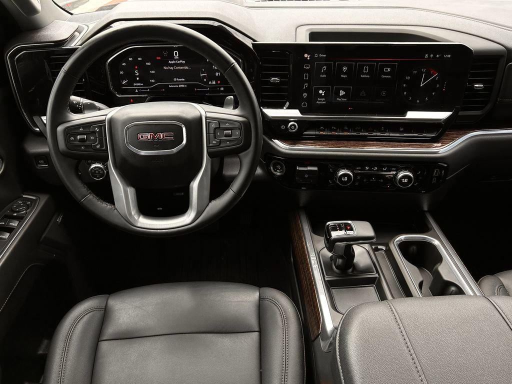 Used 2024 GMC Sierra 1500 Elevation w/ Elevation Premium Package image 12