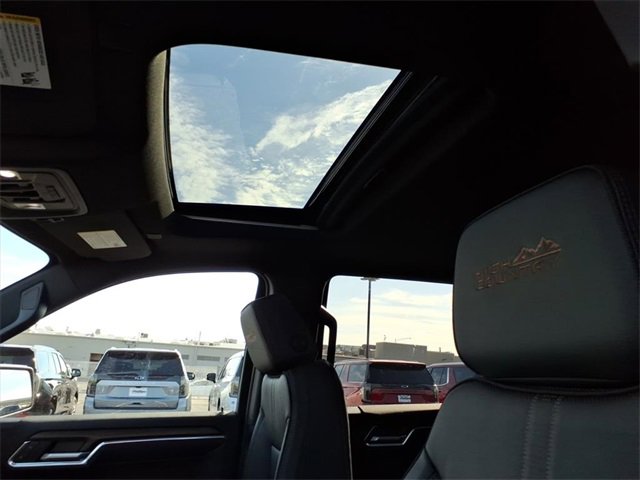 New 2026 Chevrolet Silverado 1500 High Country w/ High Country Premium Package image 8