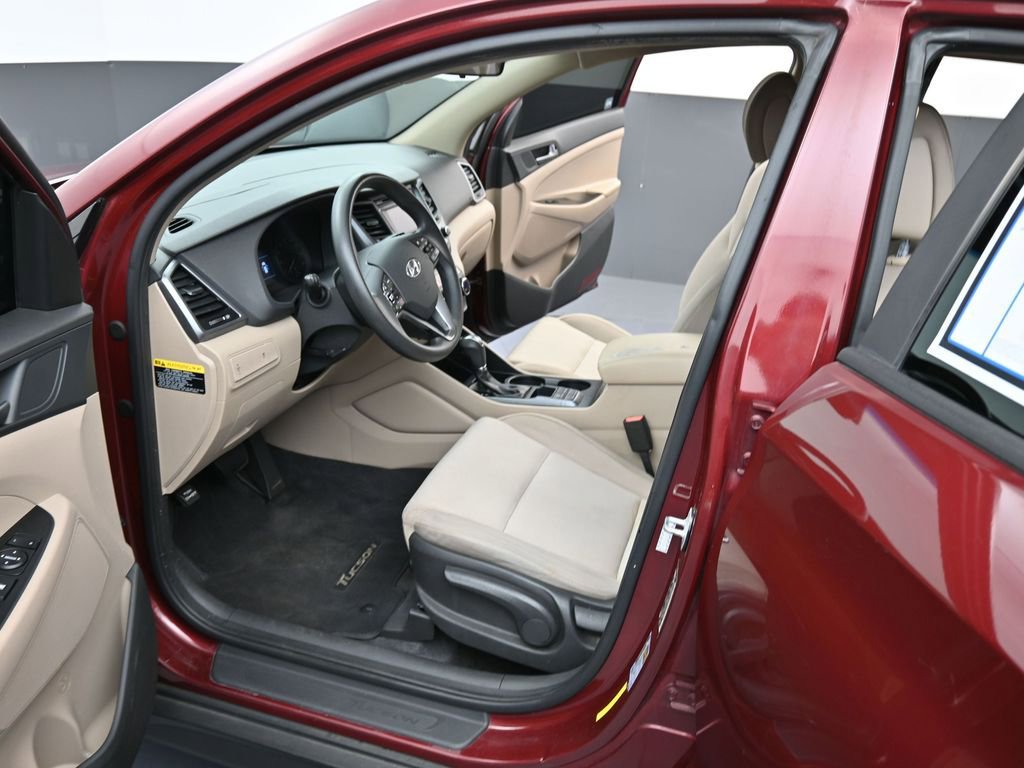 Used 2017 Hyundai Tucson SE image 14