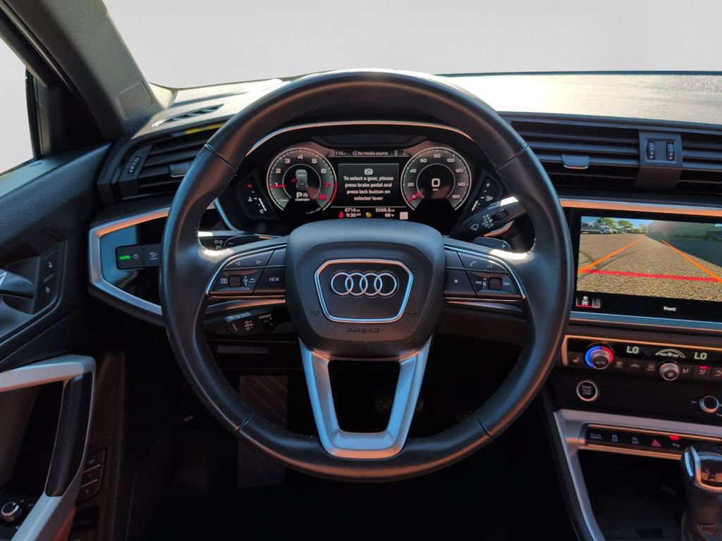 Used 2023 Audi Q3 2.0T Premium Plus w/ Premium Plus Package AWD/4WD image 11