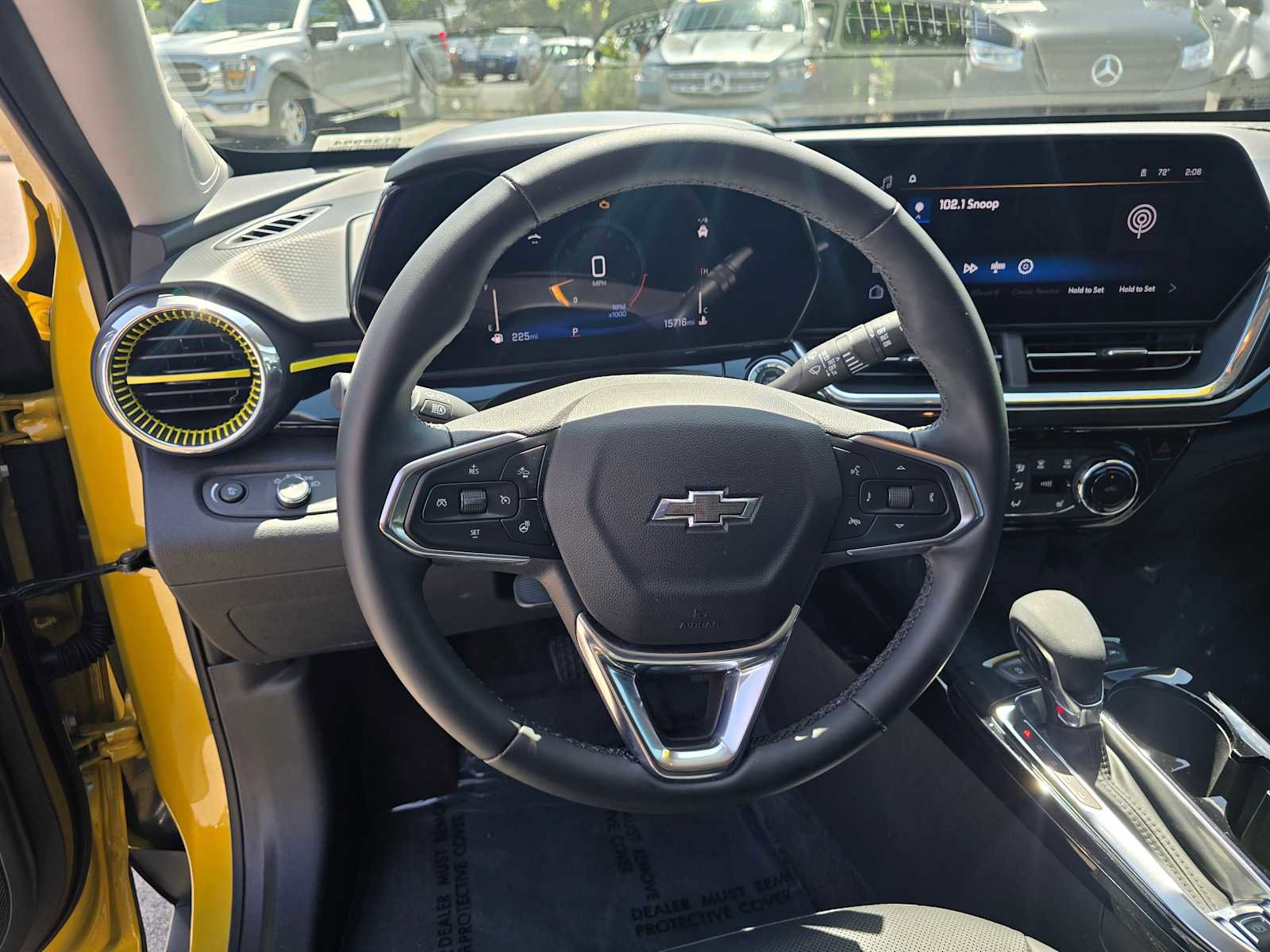 Used 2024 Chevrolet Trax ACTIV w/ Sunroof Package FWD image 23