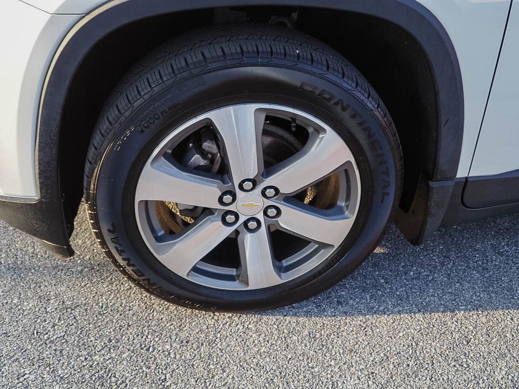 Used 2019 Chevrolet Traverse LT w/ LT Premium Package AWD/4WD image 37