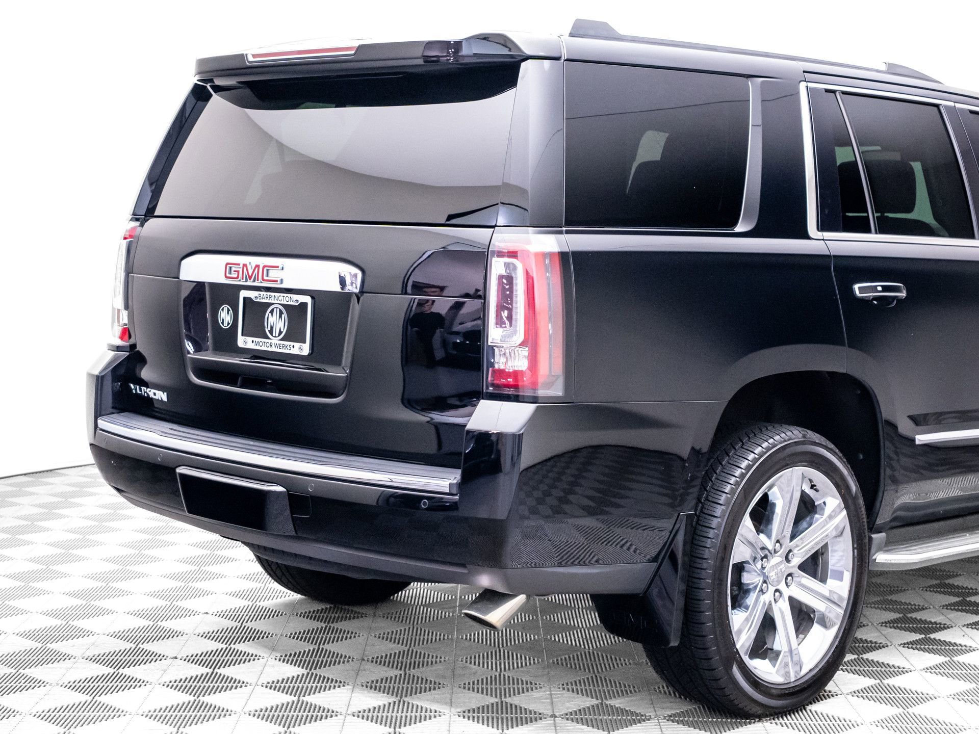 Used 2018 GMC Yukon Denali AWD/4WD image 35