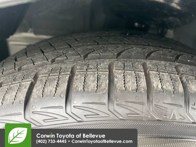 Used 2026 Toyota Corolla SE FWD image 27