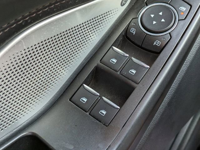 Used 2020 Ford Explorer Platinum w/ Premium Technology Package image 23