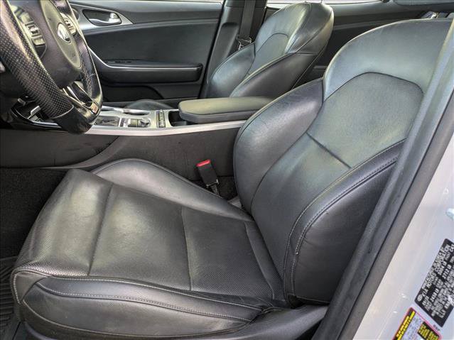 Used 2021 Kia Stinger GT1 RWD image 13