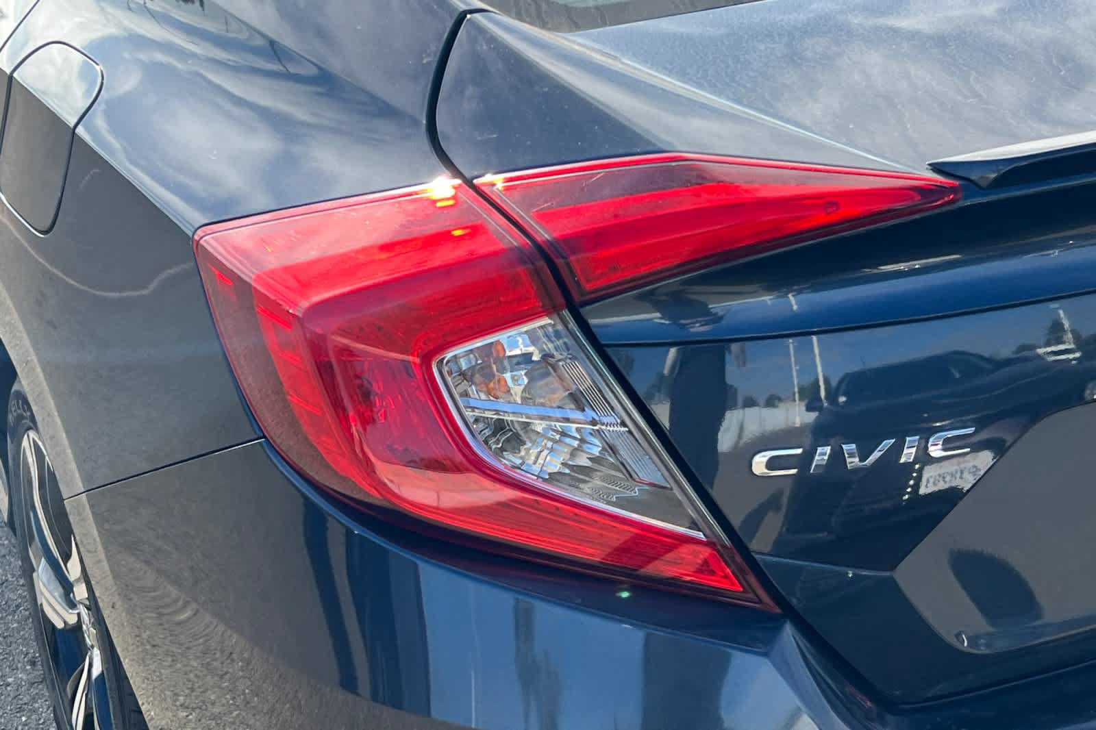 Used 2017 Honda Civic Touring image 20