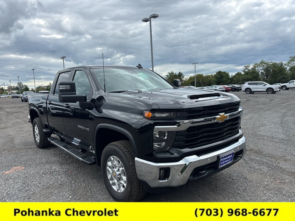 New 2026 Chevrolet Silverado 3500 LT w/ Safety Package