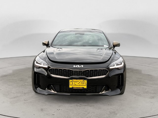 Used 2022 Kia Stinger GT2 AWD/4WD image 2