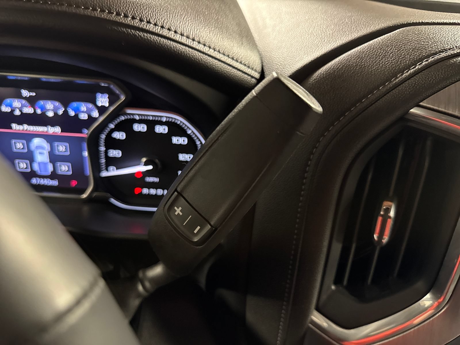 Used 2019 GMC Sierra 1500 Denali w/ Denali Ultimate Package AWD/4WD image 20