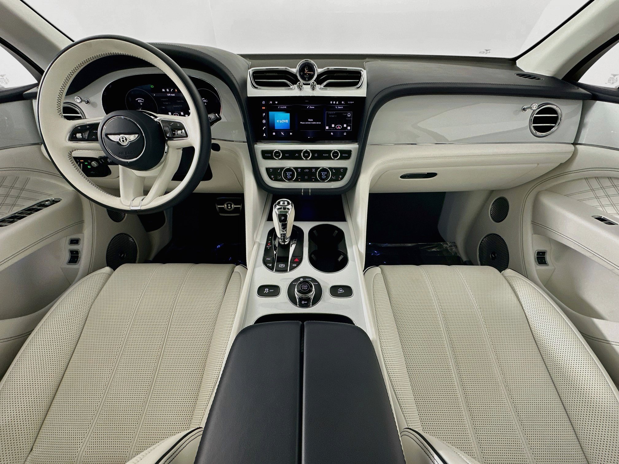 Certified 2023 Bentley Bentayga Extended Wheelbase AWD/4WD image 4