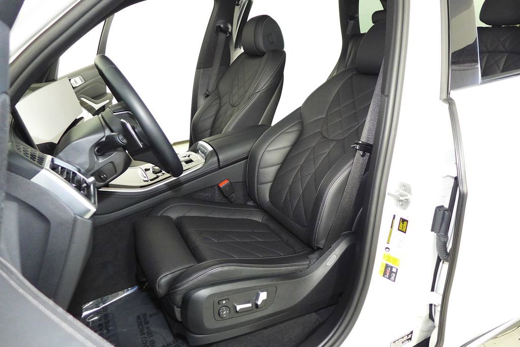 Certified 2024 BMW X5 xDrive50e w/ Parking Assistance Package image 22