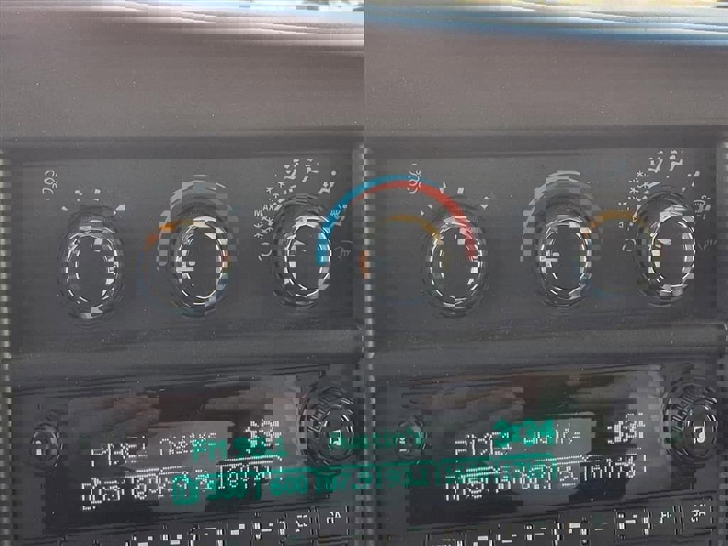 New 2025 Chevrolet Express 3500 w/ Power Convenience Package image 13