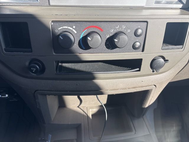 Used 2007 Dodge Ram 2500 Truck SLT image 20