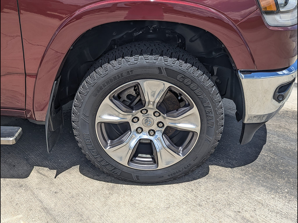 Used 2020 RAM 1500 Laramie AWD/4WD image 18