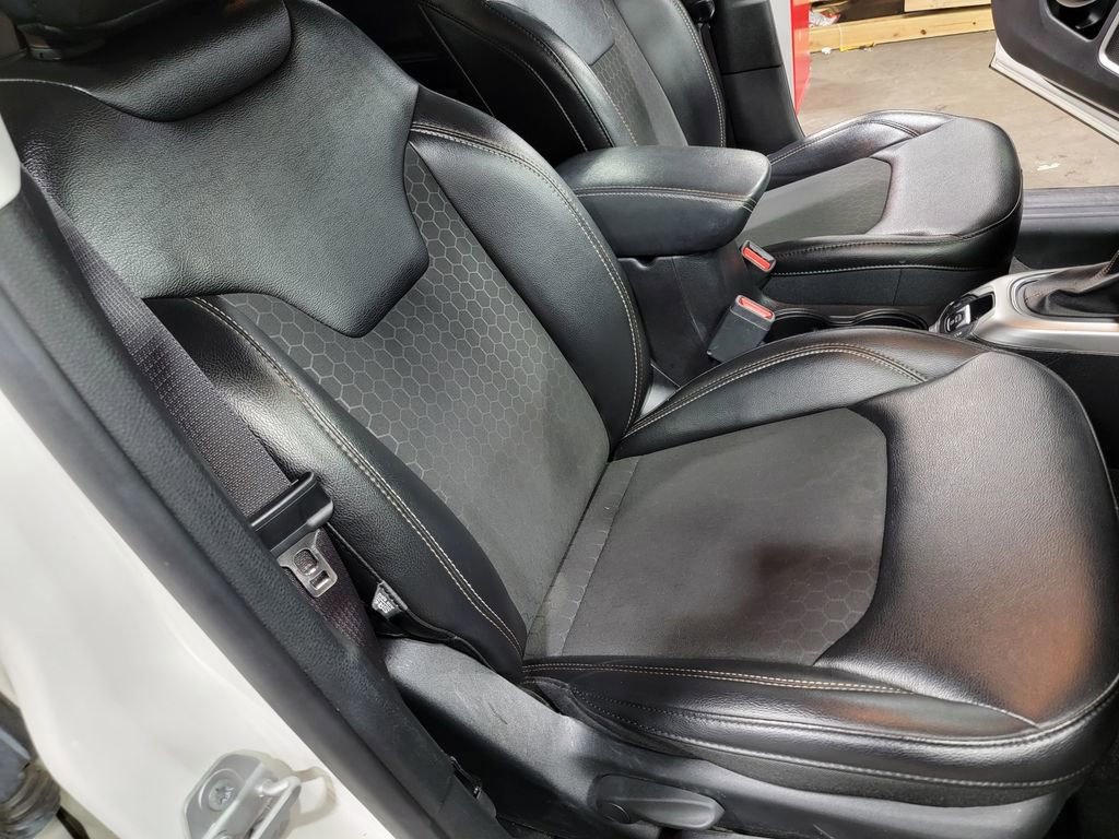 Certified 2020 Jeep Compass Latitude w/ Popular Equipment Group AWD/4WD image 14