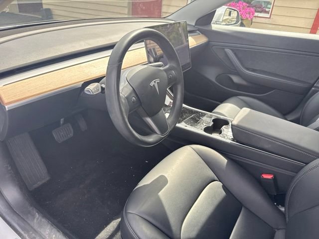 Used 2018 Tesla Model 3 Long Range RWD image 11
