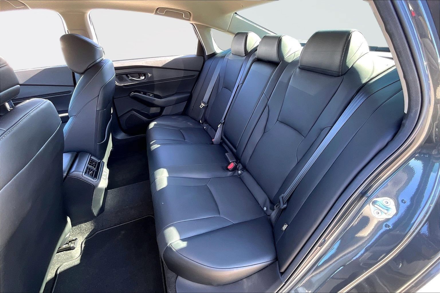 Used 2024 Honda Accord Touring image 27