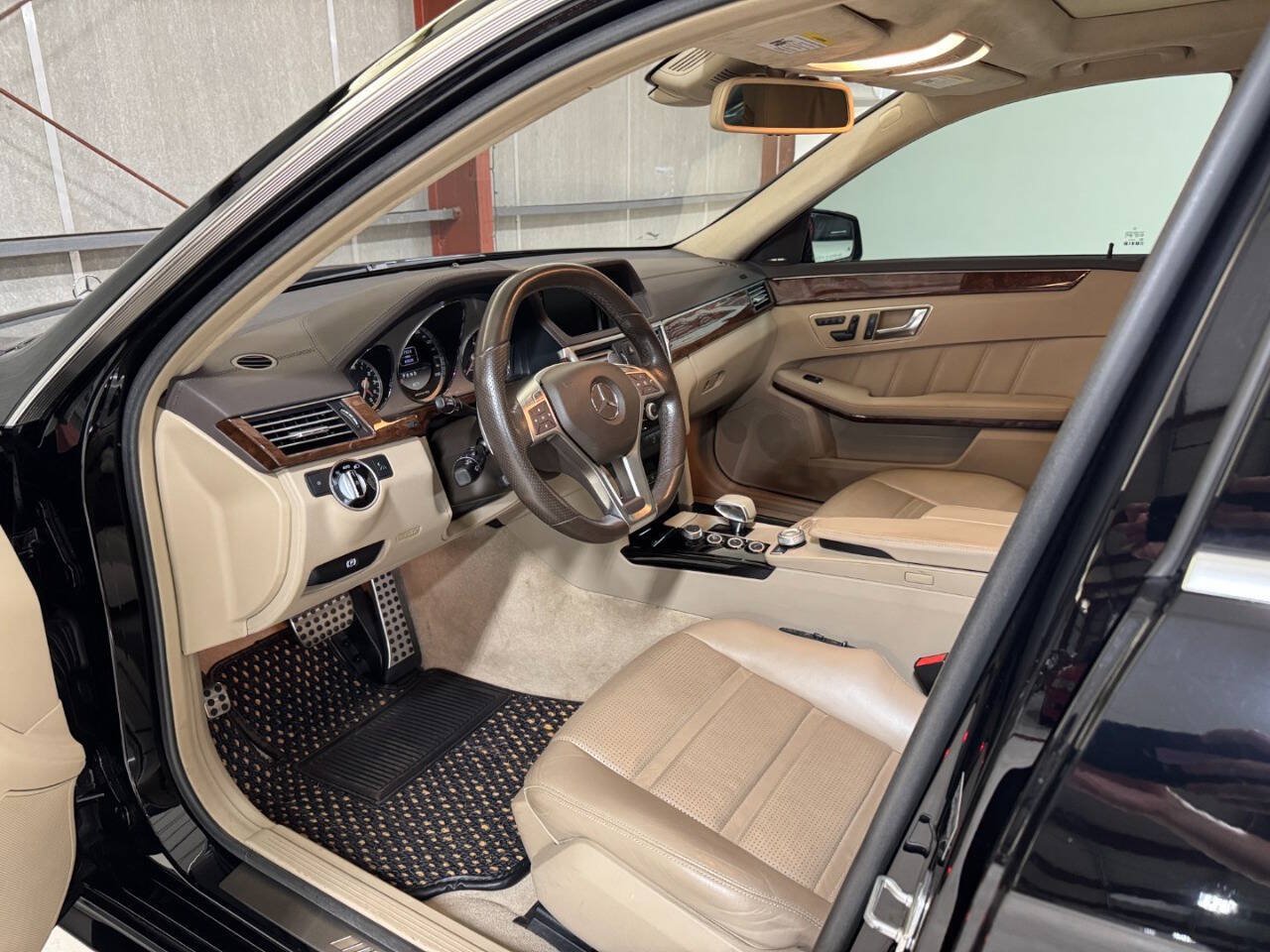 Used 2012 Mercedes-Benz E 63 AMG Wagon image 22