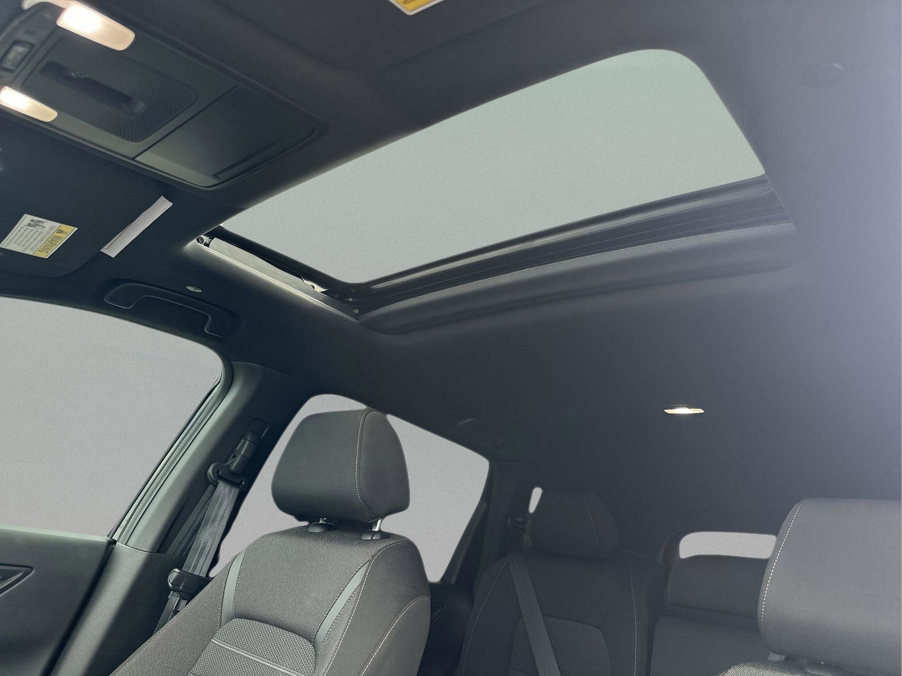 Certified 2025 Honda CR-V Sport image 32