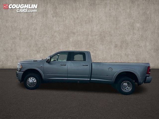 Used 2024 RAM 3500 Limited image 4