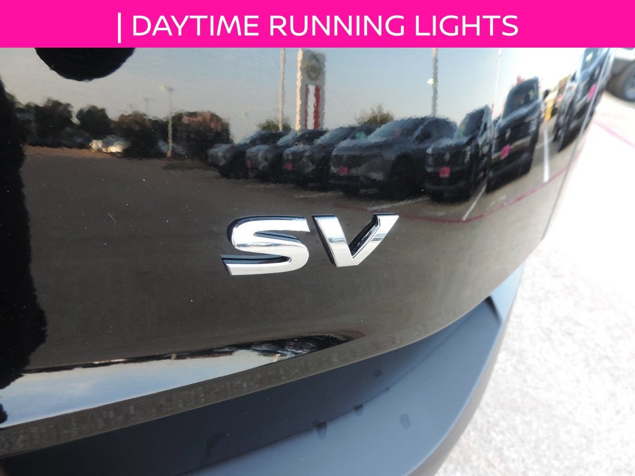 Used 2023 Nissan Rogue SV FWD image 12