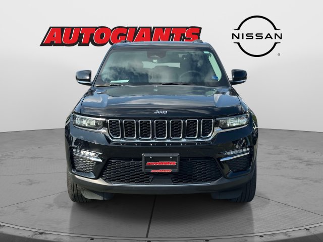 Used 2023 Jeep Grand Cherokee Limited AWD/4WD image 10