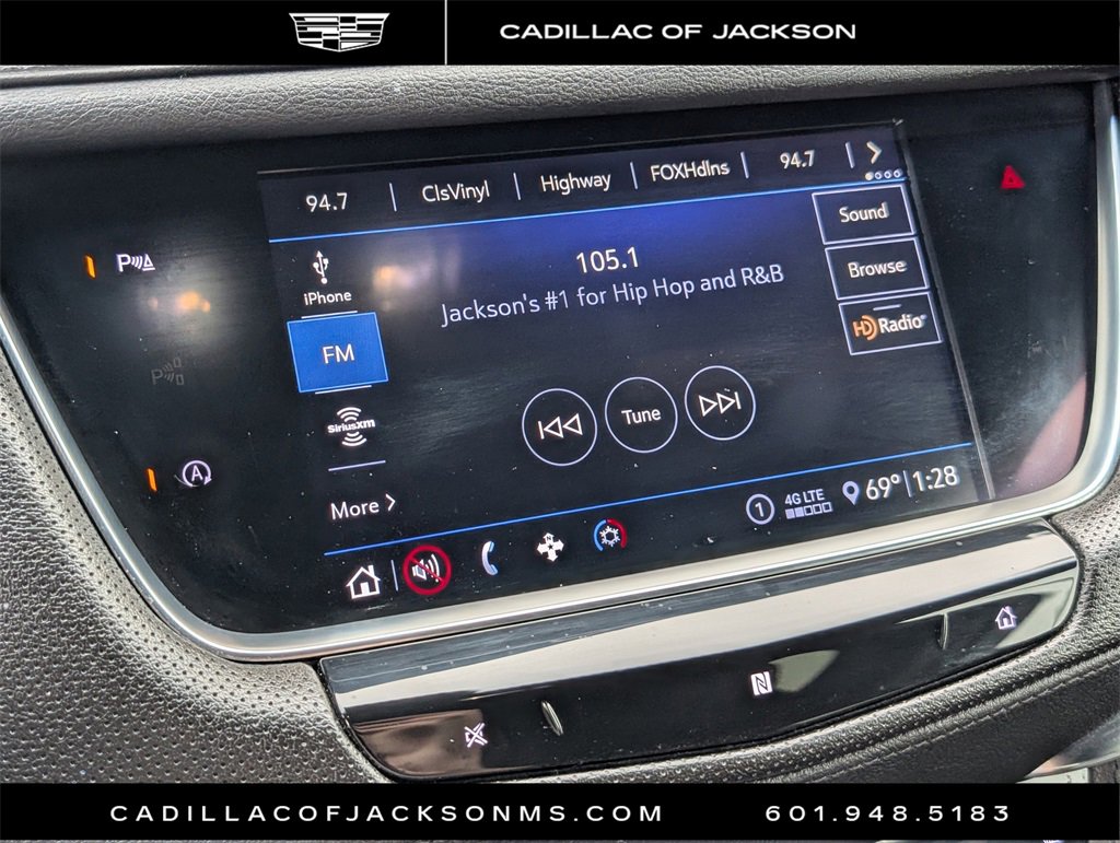 Used 2020 Cadillac XT5 Premium Luxury w/ LPO, Floor Liner Package image 12